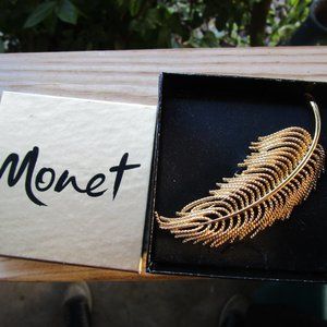 Vintage Monet Gold Tone Leaf Brooch